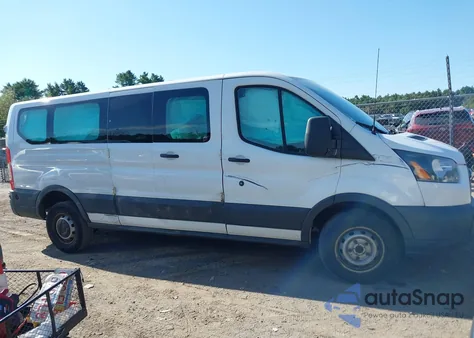 2015 Ford Transit-350 Xl z USA, uszkodzony, nr VIN 1FBZX2ZM8FKA21913